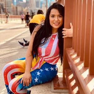 Meet your Posher, Hilda